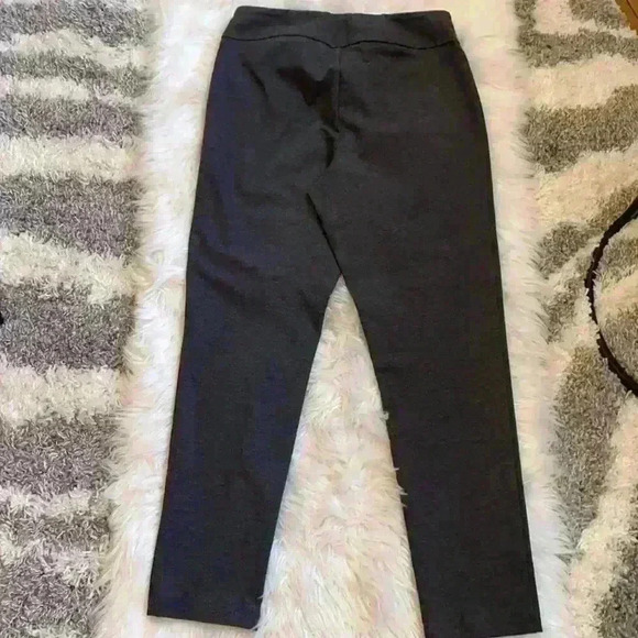 up! Gray Ponte Knit Basic Slimming Leggings - Picture 2 of 7